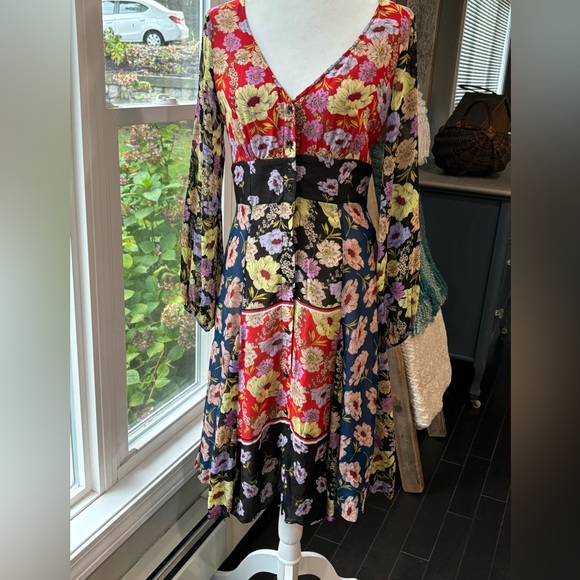 Anthropologie-Maeve Gardenia Wrap Dress - Picture 10 of 15